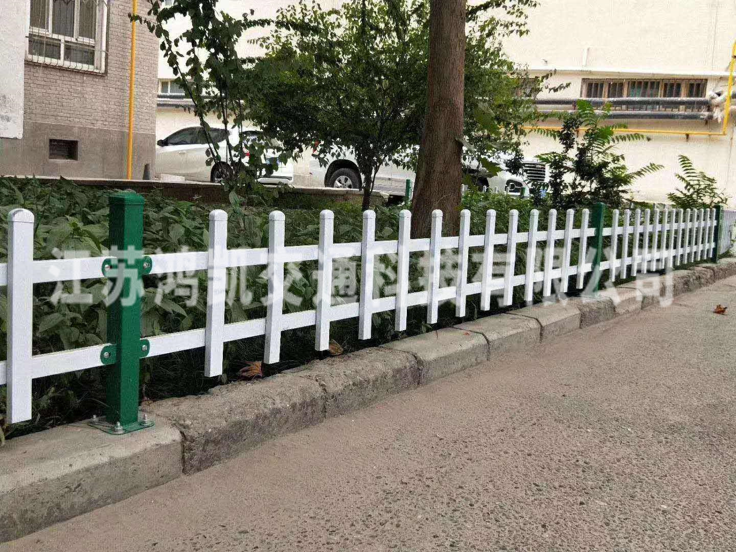 草坪護欄